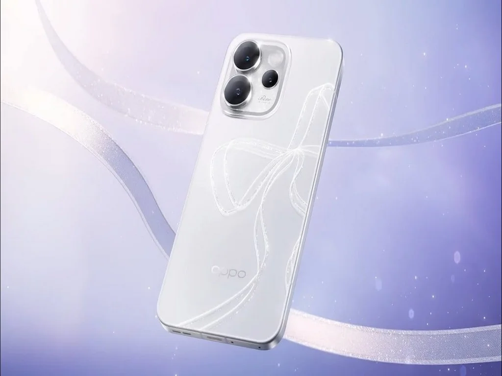 В России представили серию OPPO Reno15 с первой ультраширокоугольной селфи-камерой 4K 60fps